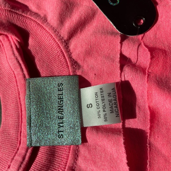 Front Slashed Cropped Tee - Picture 3 of 3